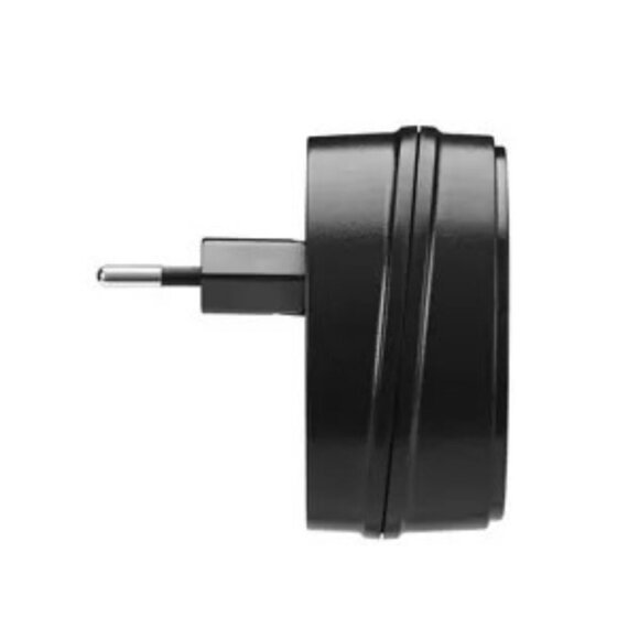 Travel Smart by Conair EU Adapter Plug with Outlet and 2 USB Ports - Picture 8 of 10
